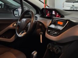 
										Usados 2014  Peugeot 208 full									