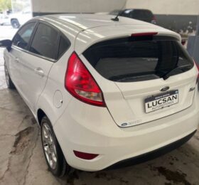 Usados 2012  Ford FIESTA 1.6 KD TITANIUM